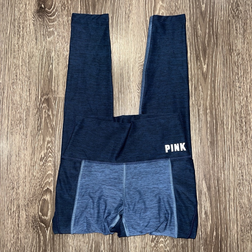Blue Small athletic leggings from PINK with pockets!